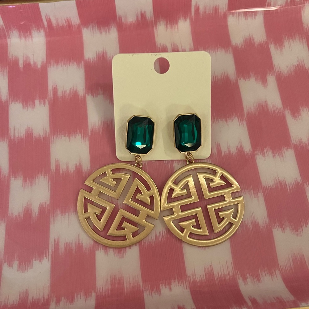 Emerald Studded Gold Geometric Shou Pattern Drop Earrings